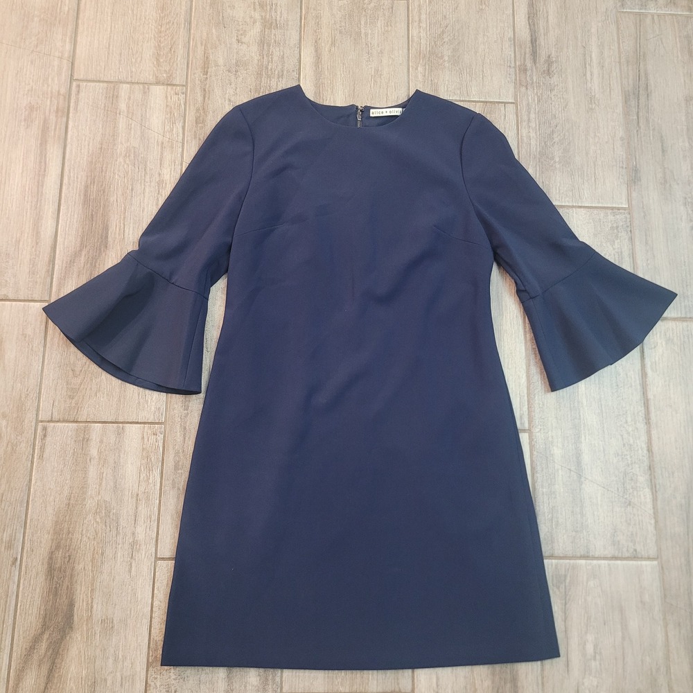 Alice + Olivia Size 10 Shift Dress Women Navy Blue Bell Sleeve Minimalist